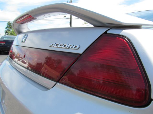 Honda Accord 2002 photo 11