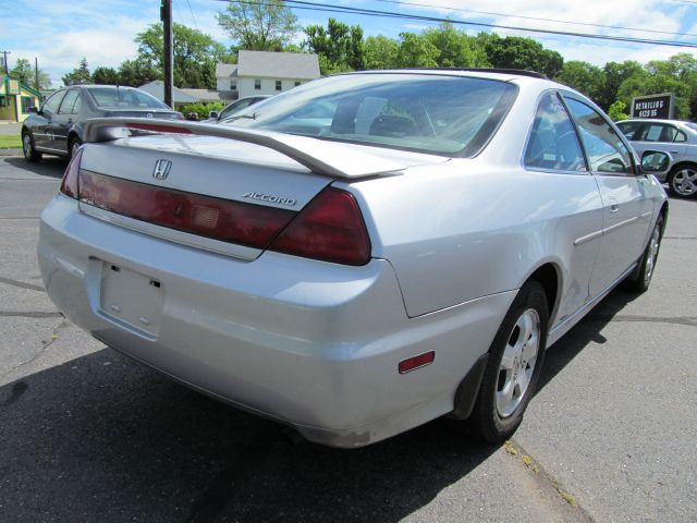 Honda Accord 2002 photo 22