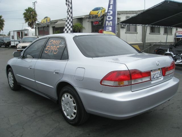 Honda Accord 2002 photo 4