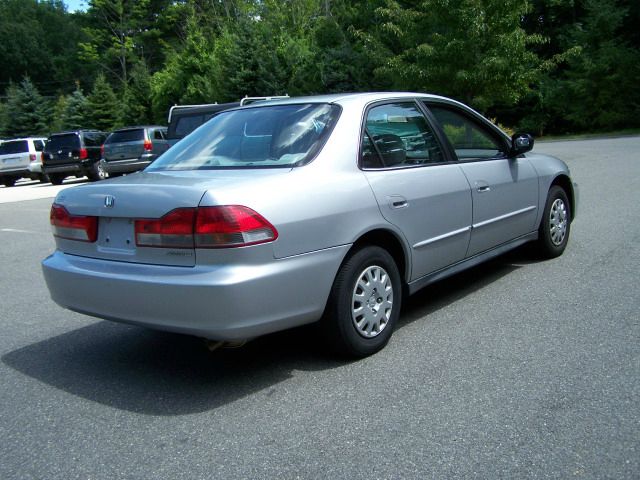 Honda Accord 2002 photo 4