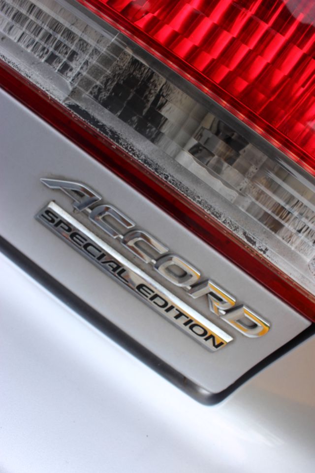 Honda Accord 2002 photo 16