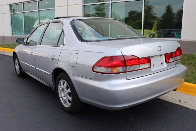 Honda Accord 2002 photo 8