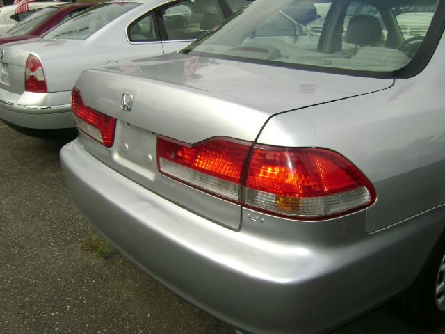 Honda Accord 2002 photo 2
