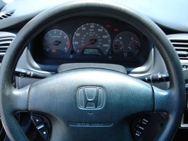 Honda Accord 2002 photo 5