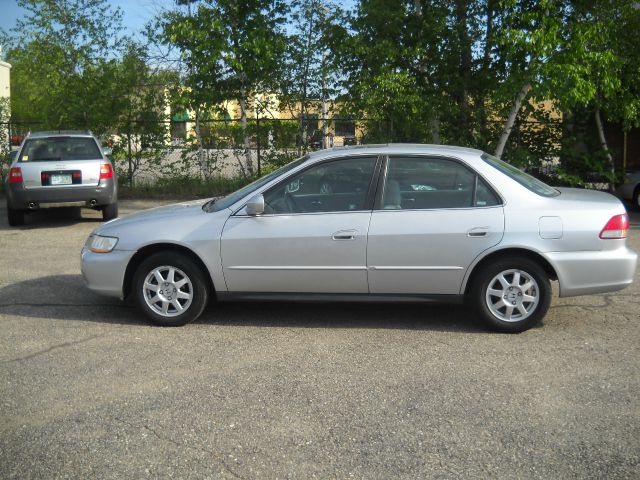 Honda Accord 2002 photo 1