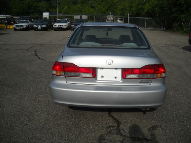 Honda Accord 2002 photo 2