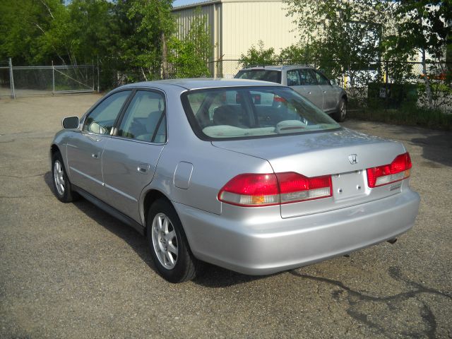 Honda Accord 2002 photo 3