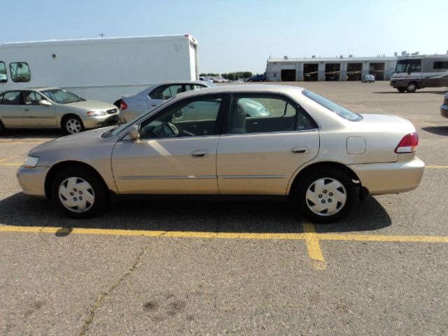 Honda Accord 2002 photo 1