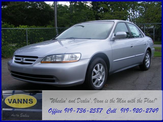Honda Accord 2002 photo 2