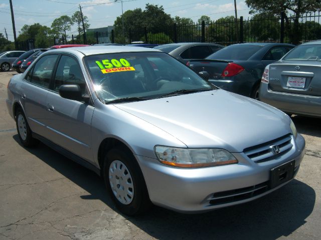 Honda Accord 2002 photo 2