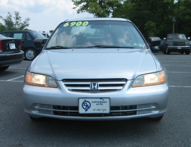Honda Accord 2002 photo 3