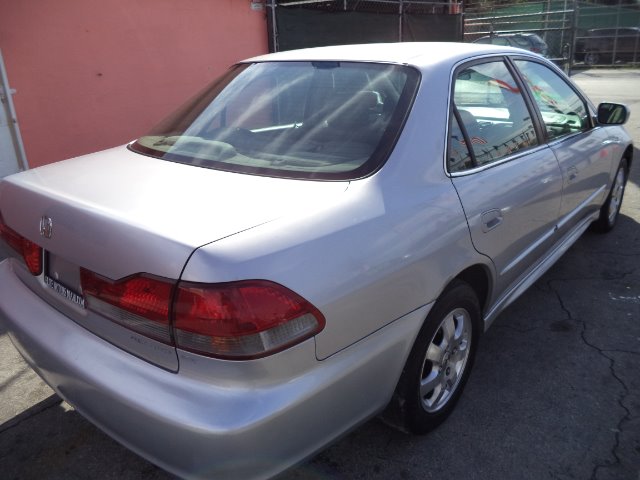 Honda Accord 2002 photo 4
