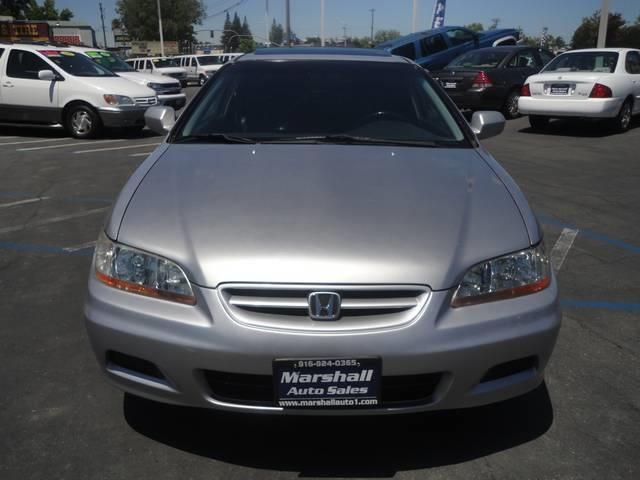 Honda Accord 2002 photo 1