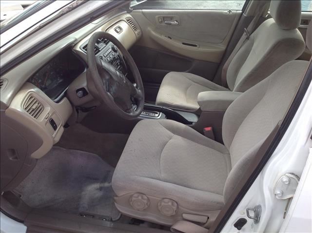 Honda Accord 2002 photo 4