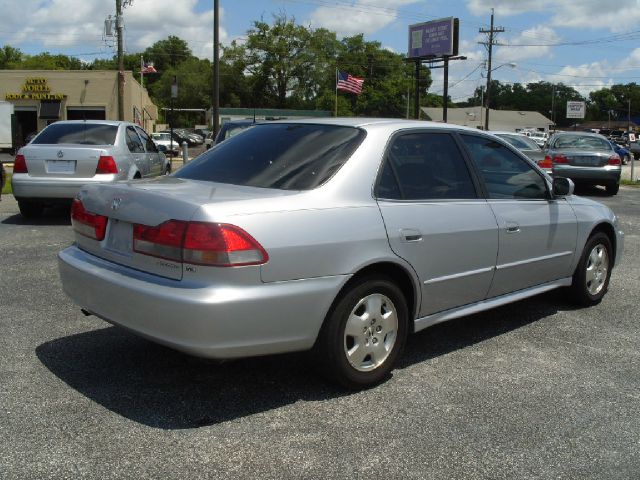 Honda Accord 2002 photo 5