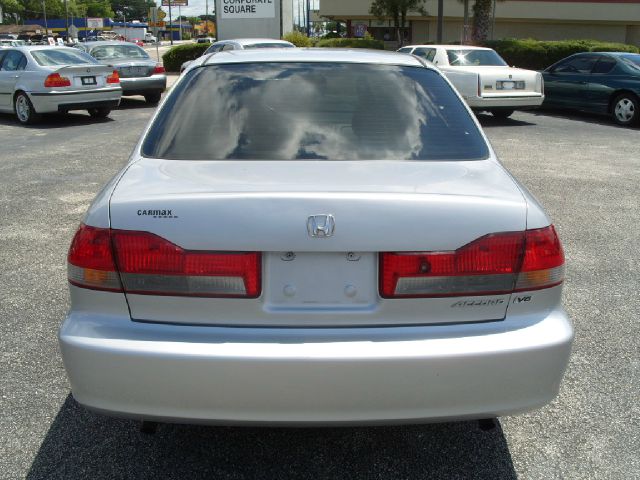 Honda Accord 2002 photo 7