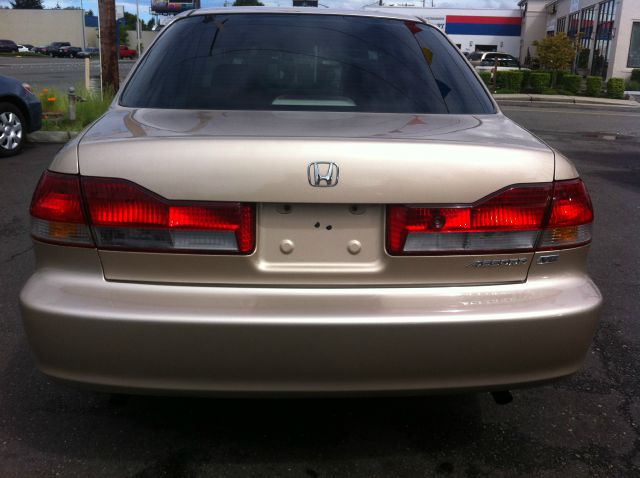 Honda Accord 2002 photo 16