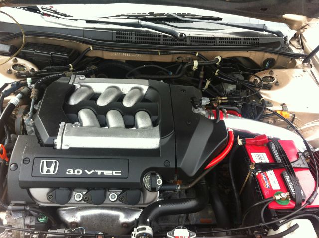 Honda Accord 2002 photo 2