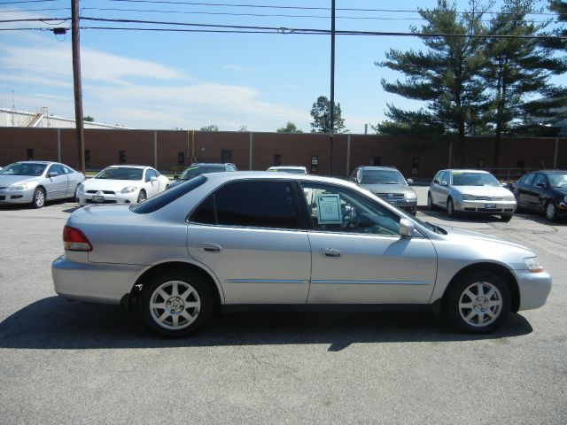 Honda Accord 2002 photo 4