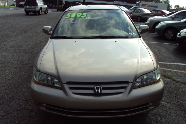 Honda Accord 2002 photo 3