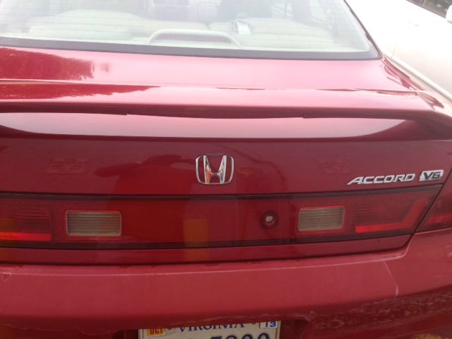 Honda Accord 2002 photo 2