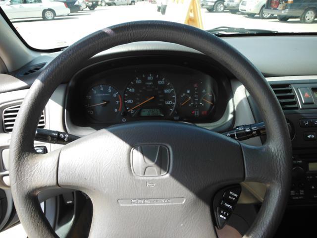 Honda Accord 2002 photo 8