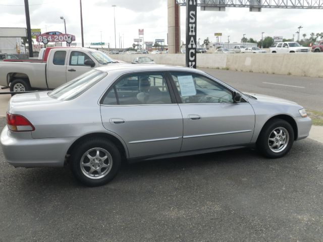 Honda Accord 2002 photo 26