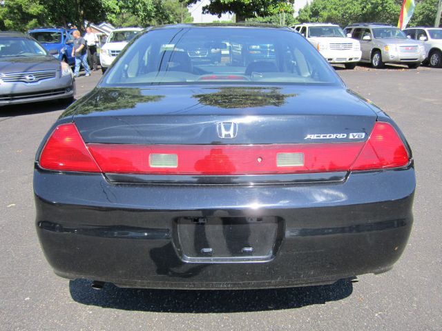 Honda Accord 2002 photo 3