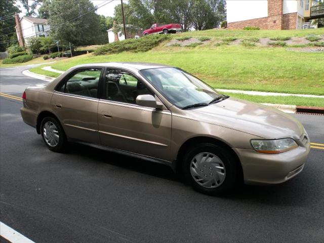 Honda Accord 2002 photo 4
