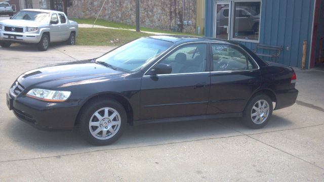 Honda Accord 2002 photo 1