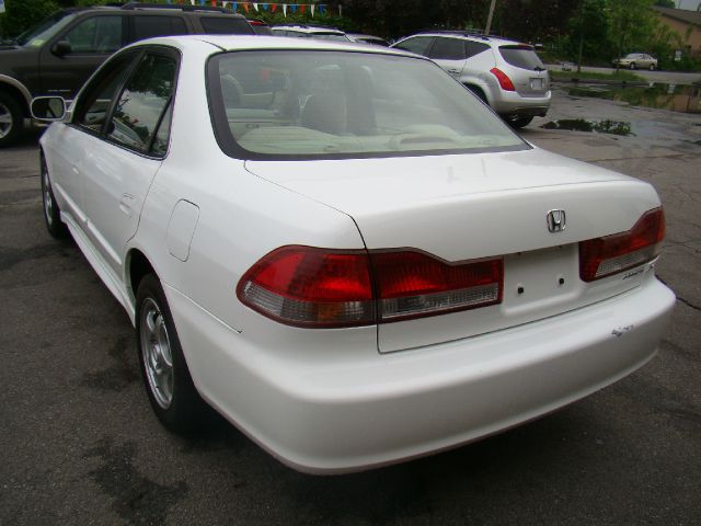 Honda Accord 2002 photo 1