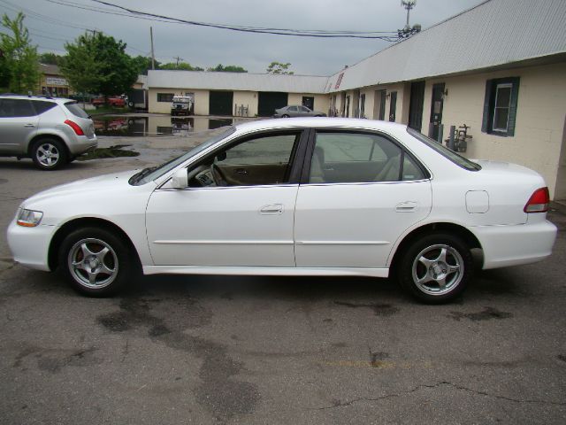 Honda Accord 2002 photo 11