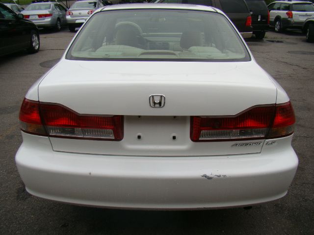 Honda Accord 2002 photo 13