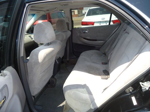 Honda Accord 2002 photo 3