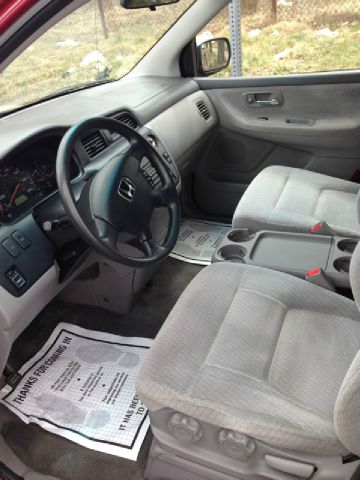 Honda Accord 2002 photo 2