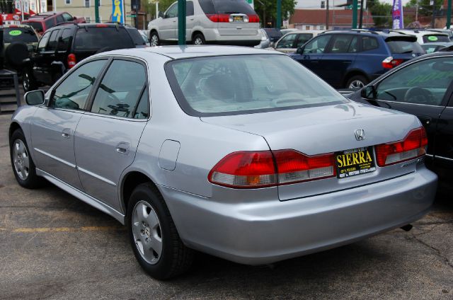 Honda Accord 2002 photo 7