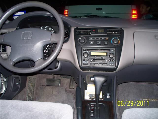 Honda Accord 2002 photo 5