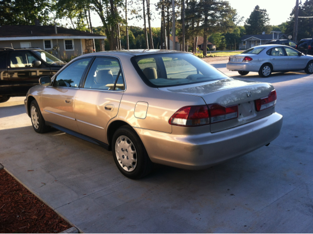 Honda Accord 2002 photo 4