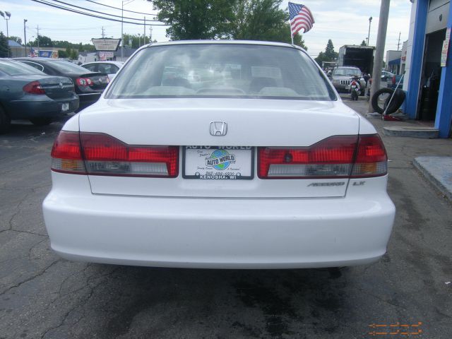 Honda Accord 2002 photo 1