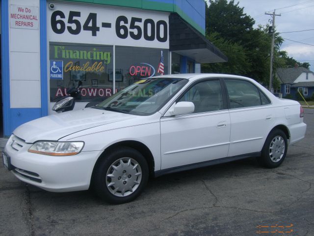 Honda Accord 2002 photo 4