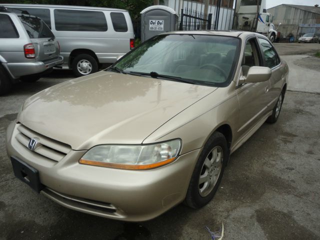 Honda Accord 2002 photo 1