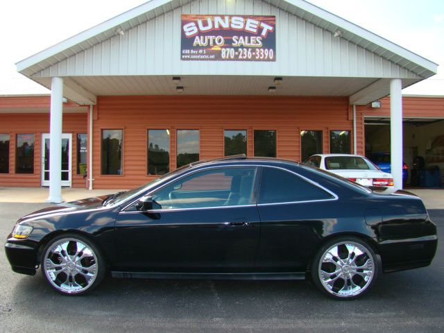 Honda Accord 2002 photo 1