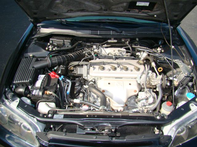 Honda Accord 2002 photo 3