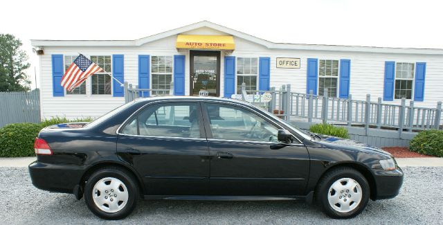 Honda Accord 2002 photo 1