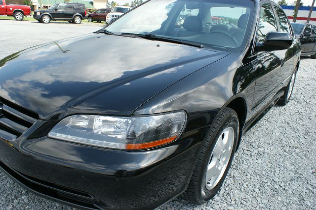 Honda Accord 2002 photo 3
