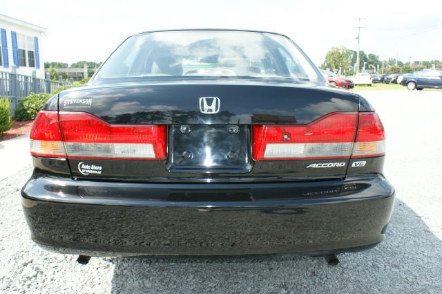 Honda Accord 2002 photo 4