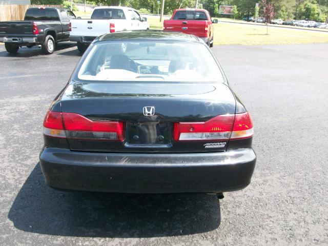 Honda Accord 2002 photo 1