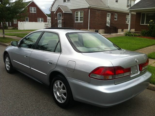 Honda Accord 2002 photo 3