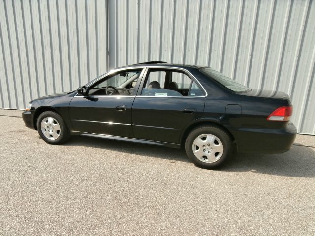 Honda Accord 2002 photo 2
