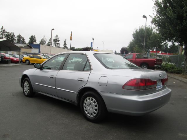 Honda Accord 2002 photo 1